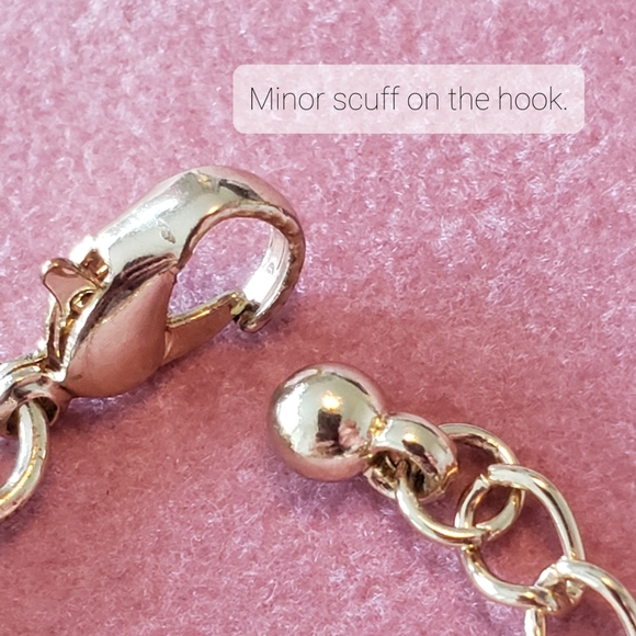 Gold Toned Bone Design Necklace - Picture 5 of 8